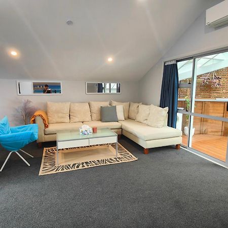 Welcome To Howick Auckland Extérieur photo